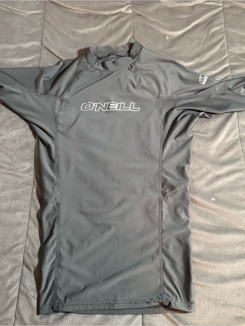 O'Neill Men's Charcoal Gray Long Sleeve Rash Guard athletic fit Sz M